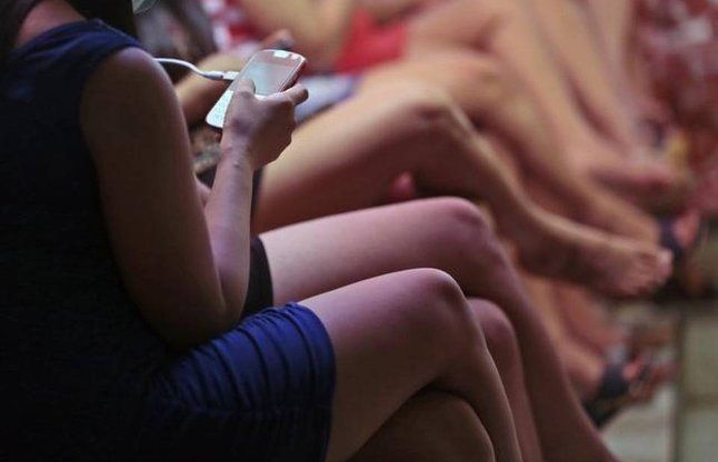 sex racket हाई प्रोफाइल सेक्स रैकेट का खुलासा, सिलाई सेंटर की आड़ में चल रहा था धंधा