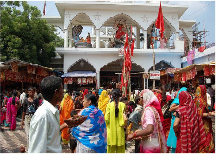 Story Of Luv Kush Temple And Bara Devi Temple Of Kanpur - लव कुश के जन्म के पहले किया था प्रण, इस मंदिर में मां सीता ने किया था तप | Patrika News