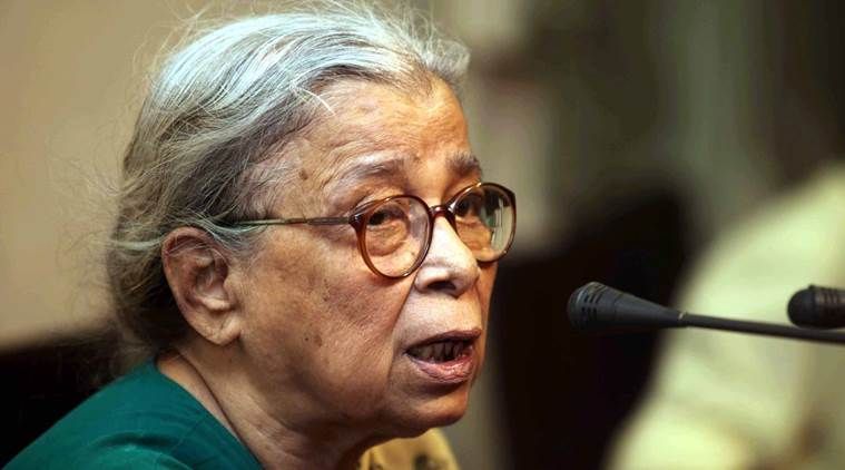 memorair of mahashweta devi नामवर सिंह का मस्तक और महाश्वेता के चरण