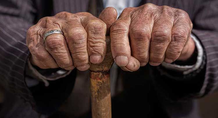 Old Man बुजुर्गों की क़द्र से आती है बरकत