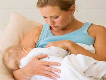 Brest feeding ऐसे जानें आपके बेबी को दूध से एलर्जी तो नहीं?