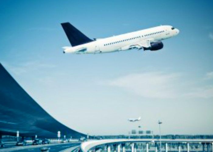 international airport jewar हाई अलर्टः इंडिगो एयरलाइंस के विमान में बम की अफवाह