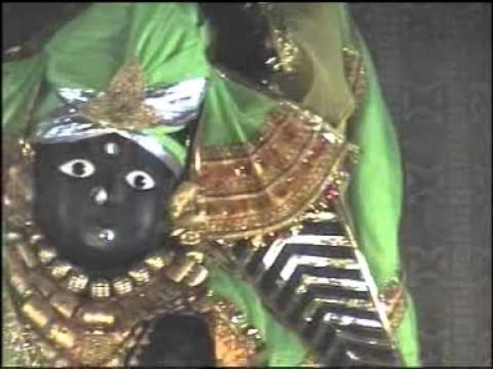 dauji जन्मे हैं ब्रज के राजा, बधाई हो बधाई