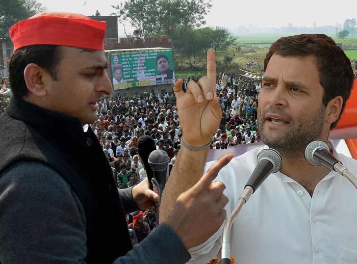 akhilesh Rahul जिस वोटबैंक के लिए सपा-कांग्रेस कर रहे हैं गठबंधन, उस पर यह पार्टियां लगा सकती है सेंध
