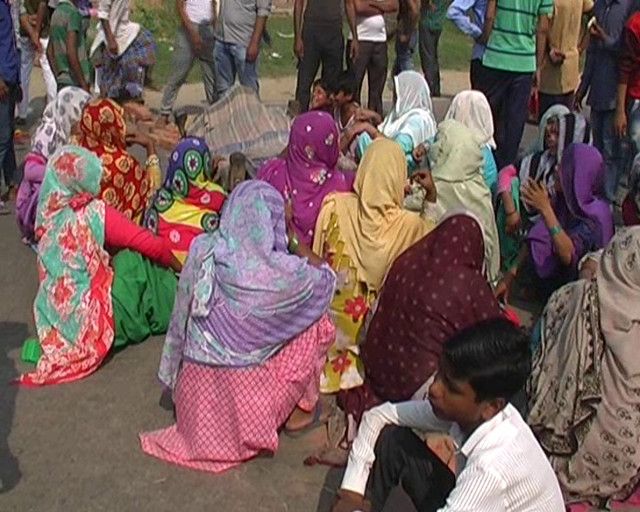 bijnore bawal छात्रा से छेड़खानी के बाद दो समुदायों में झड़प, फायरिंग, चार की मौत