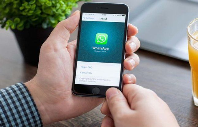 whatsapp tips फोन अनलॉक किए बिना भी कर सकते हैं चैटिंग, ये है तरीका