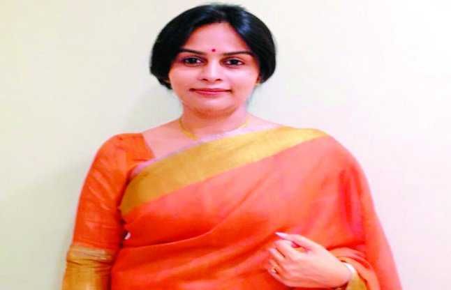 Raipur: Interview Of Jashpur Collecter Priyanka Shukla - टारगेट को अचीव  करने में पैरेंट्स की भूमिका है अहम - प्रियंका शुक्ला | Patrika News