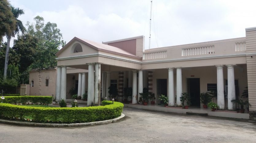 dig bunglow डीआईजी का बंगला ही बेचने की तैयारी में थे माफिया