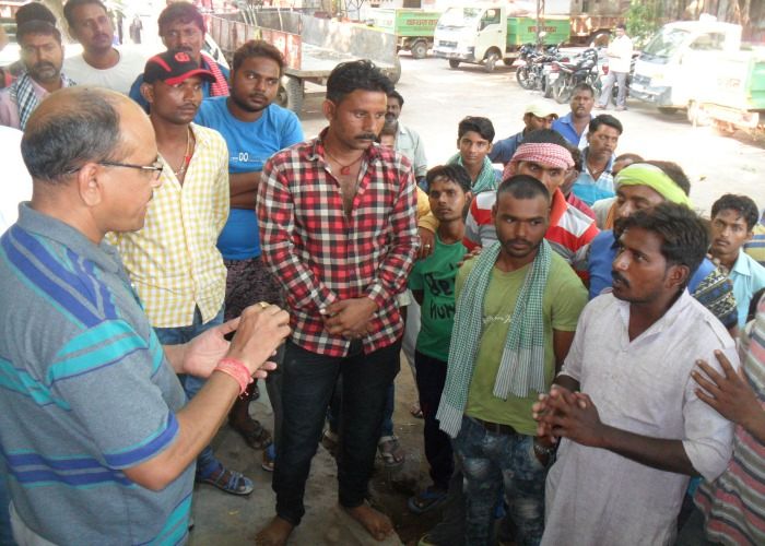 datia सफाई कर्मचारी हड़ताल पर सफाई कार्य ठप