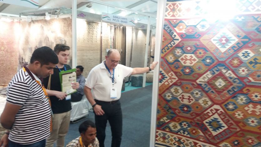 carpet expo देश के सबसे बड़े कारपेट मेला का बनारस में आगाज