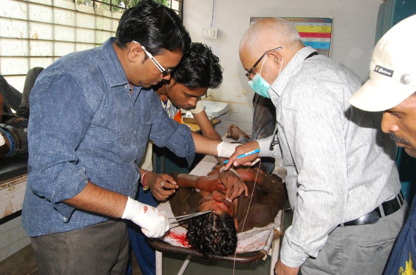 vidisha दो बाइक की आपस में भिडं़त, तीन हुए घायल