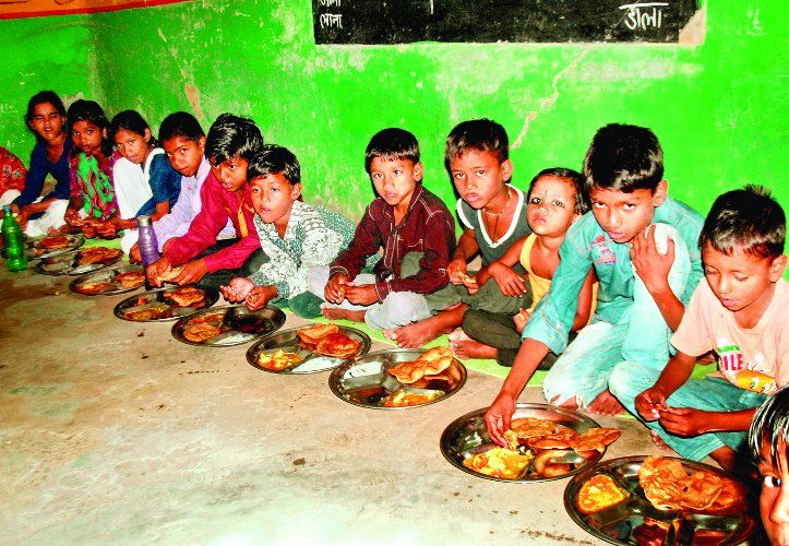 school स्कूलों को मिलेगी एलपीजी गैस, जल्दी तैयार होगा बच्चों को एमडीएम