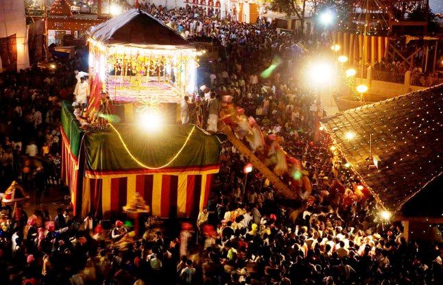 bastar dushhara जानकर होगी हैरानी, बस्तर में मनाया जाता है विश्व का सबसे लंबी अवधि का पर्व