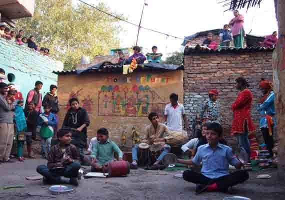 Kathputli Colony प्रोजेक्ट मंजूरी के 7 साल बाद भी खस्ता कठपुतली कॉलोनी का हाल