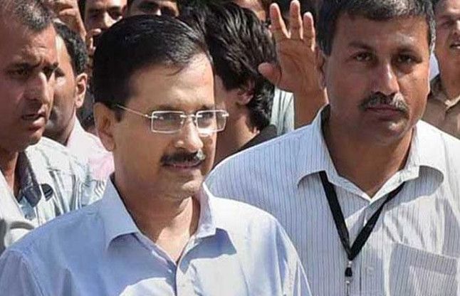 Arvind Kejriwal अवैध पार्किंग के विरोध में उतरी आम आदमी पार्टी