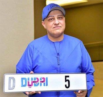 Indian business Balwinder Sahni मनपसंद नंबर प्लेट के लिए भारतीय कारोबारी ने लगाई 60 करोड़ की बोली