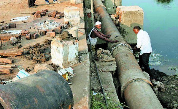 sehore 45 साल पुरानी पाइप लाइन लीकेज के रोग से पीडि़त