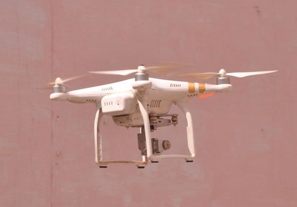 dron मुंबई एयरपोर्ट के पास दिखा संदिग्ध ड्रोन, हाई एलर्ट जारी, जांच में जुटी पुलिस