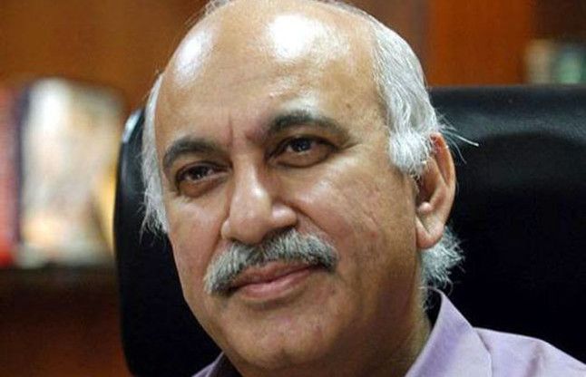 MJ Akbar 'शाह बानो मामले पर एम.जे. अकबर ने पलटवाया था फैसला'