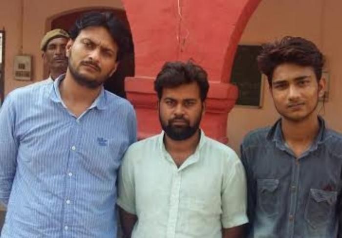 Madiyaon Police Arrested three robber with cash दूसरे राज्यों से आकर लखनऊ में लूट करते थे यह शातिर लुटेरे, 33 हजार बरामद