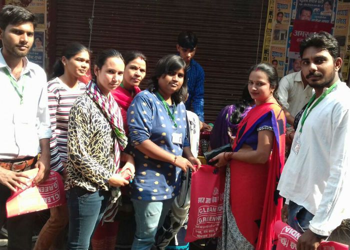 Selfi campaign पर्यावरण बचाने के लिए शुरू हुआ सेल्फी अभियान