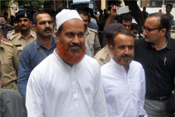 safdar nagori जर्नलिज्म पढ़ रहा है सिमी आतंकी नागोरी