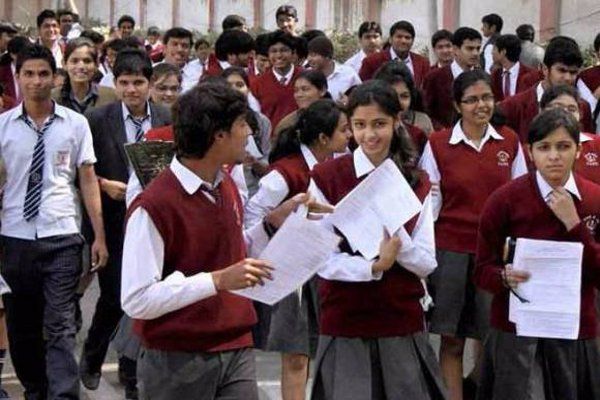 cbse 10th board 2017 CBSE 10वीं में बोर्ड परीक्षा में हो सकते हैं ये बदलाव, प्रस्ताव पर होगी चर्चा