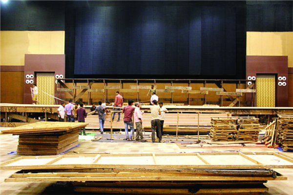 gis manch #GIS 2016: विदेशी मेहमानों के सामने रामदेव करेंगे प्रदेश का गुणगान
