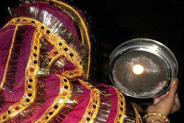 For Arjun, Draupadi was the Karva Chauth vrat करवा चौथ : अर्जुन की सलामती के लिए द्रोपदी ने किया था यह व्रत