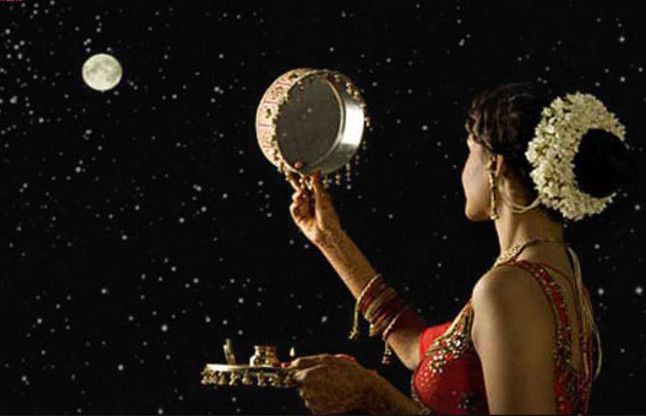 moon करवा चौथ विशेष: जानिए कब होगा चांद का दीदार
