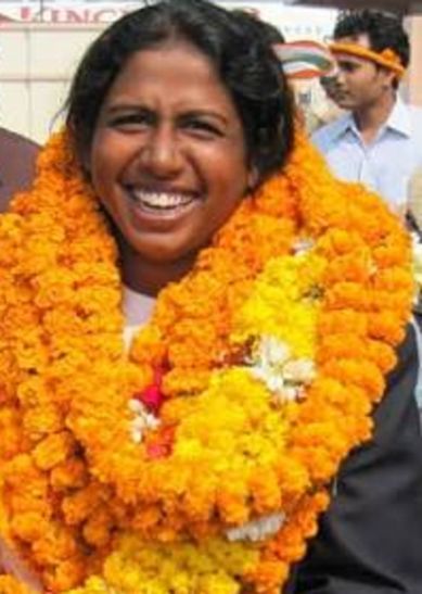international footbalar Poonam Chauhan ये है स्मार्ट काशी, जहां खिलाड़ी नहीं, पाले जाते हैं डेंगू के डंक