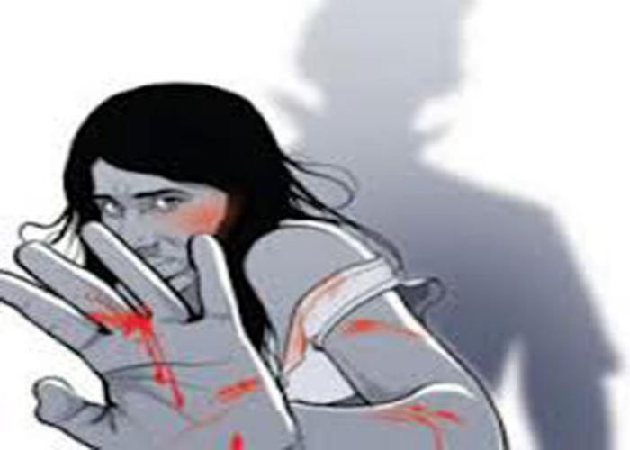 rape सपा प्रत्याशी पर महिला टीचर से छेड़छाड़ का केस दर्ज