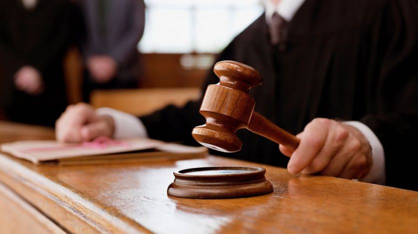court हत्या के मामले में तीन आरोपियों को आजीवन कारावास