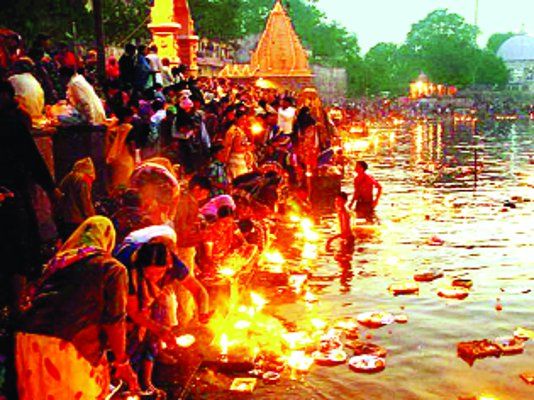 many festival celebration in kartik month 2016 जानिए कार्तिक मास में आपके लिए क्या है शुभ