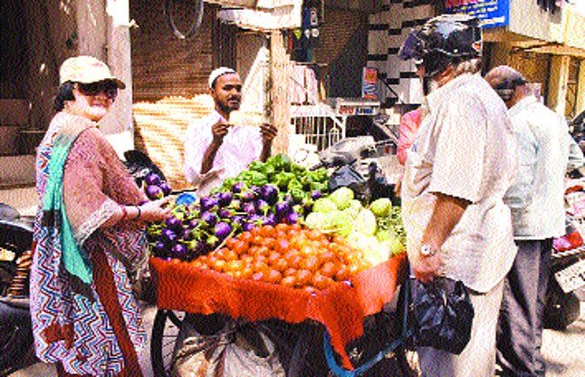 surat ग्राहकों-खरीदार में तकरार