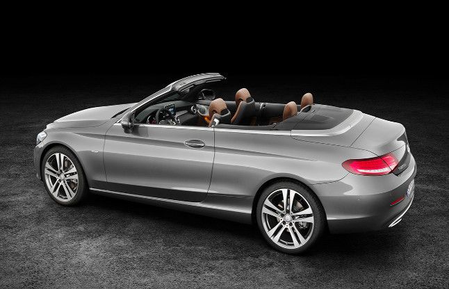 C class Cabriolet मर्सिडीज ने भारत में पहली बार उतारी खुली छत वाली कार