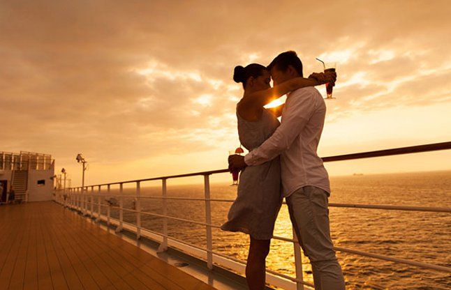 Honeymoon भीड़भाड़ से दूर भारत की इन खूबसूरत जगहों पर मनाएं हनीमून