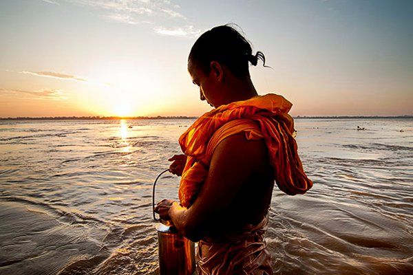 kartik poornima 14 नवंबर को कार्तिक पूर्णिमा, जानें क्यों सिख और हिन्दुओं के लिए है खास