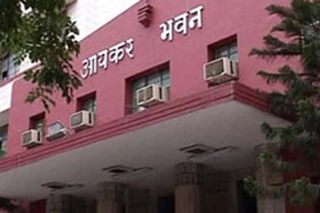 Income Tax Department इनकम टैक्स डिपार्टमेंट में कितने कर्मचारियों, विभाग के पास नहीं कोई जवाब