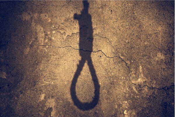 suicide शादी के 4 दिन बाद युवक ने कर ली आत्महत्या