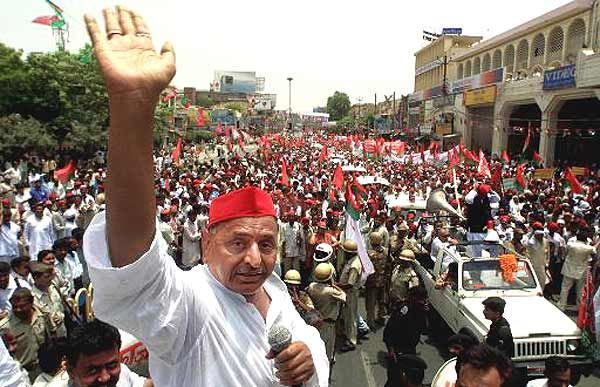 mulayam singh yadav भाजपा के गढ़ में नोटबंदी पर हल्ला बोलेंगे सपा मुखिया