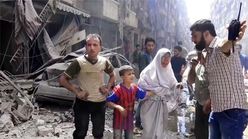 one million Syrians living under siege UN aid ch सीरियाः अलेप्पो हवाई हमले में 25 लोगों की मौत
