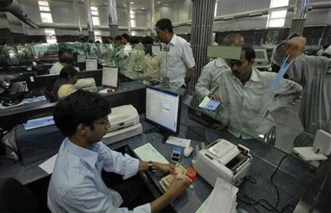 DeMonetisation नोटबंदी के बाद आज पहली बार आएगी सैलरी, जानिए क्या पड़ेगा फर्क