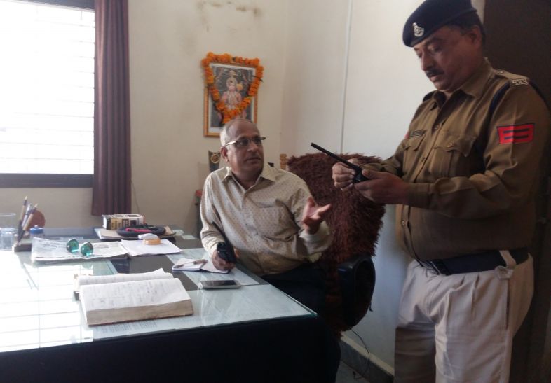 rajgarh सेट पर साफ क्यों नहीं आ रही आवाज