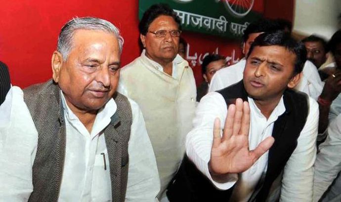 akhilesh and mulayam 2 इन वन वीडियो, देखिये CM अखिलेश यादव और मुलायम सिंह की मिमिक्री