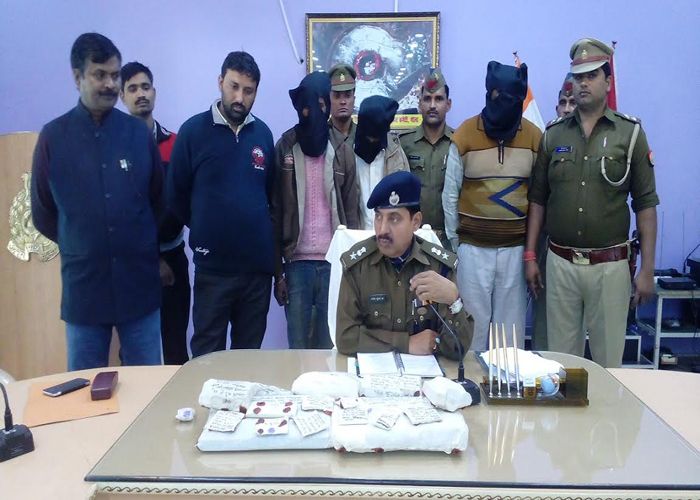 lakhimpur सरगना सहित दो लुटेरे गिरफ्तार