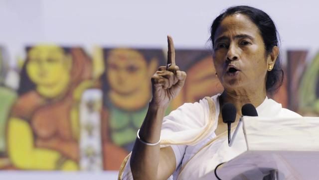 Mamata Banerjee ममता ने कहाः ये तख्ता पलट की साजिश, सेना ने किया इनकार