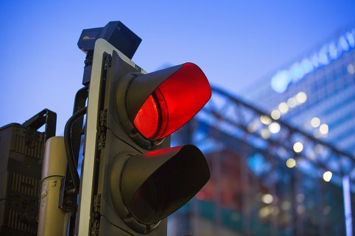 traffic light Smart City - ट्रैफिक देख खुद ही बदल जाएगा सिग्नल