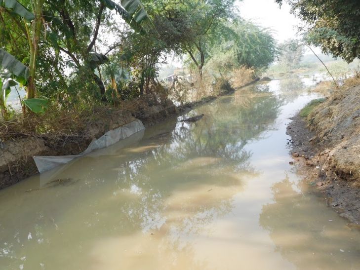 canal damage खड़ौआ में फूटी नहर