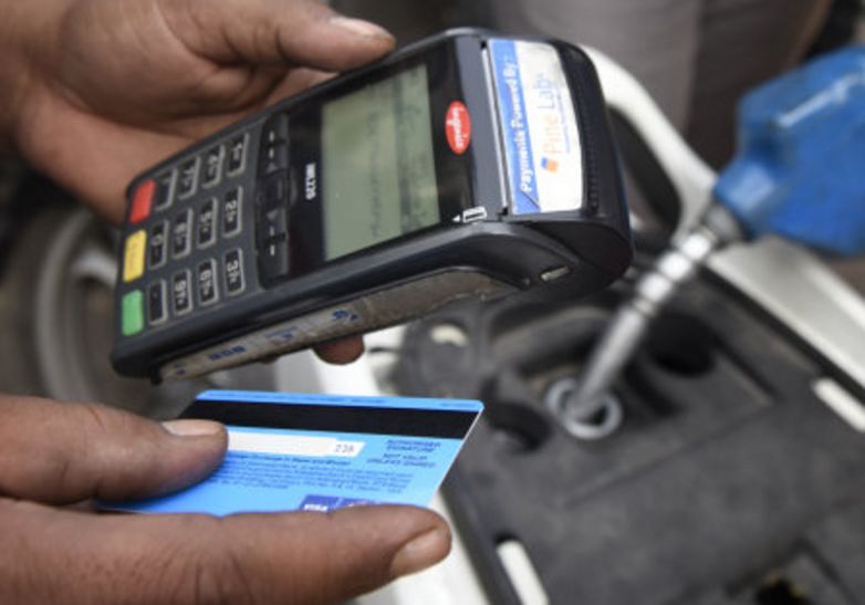 cashless system गोवा में जल्द ही कैशलेस होंगे पुलिस और पर्यटन विभाग